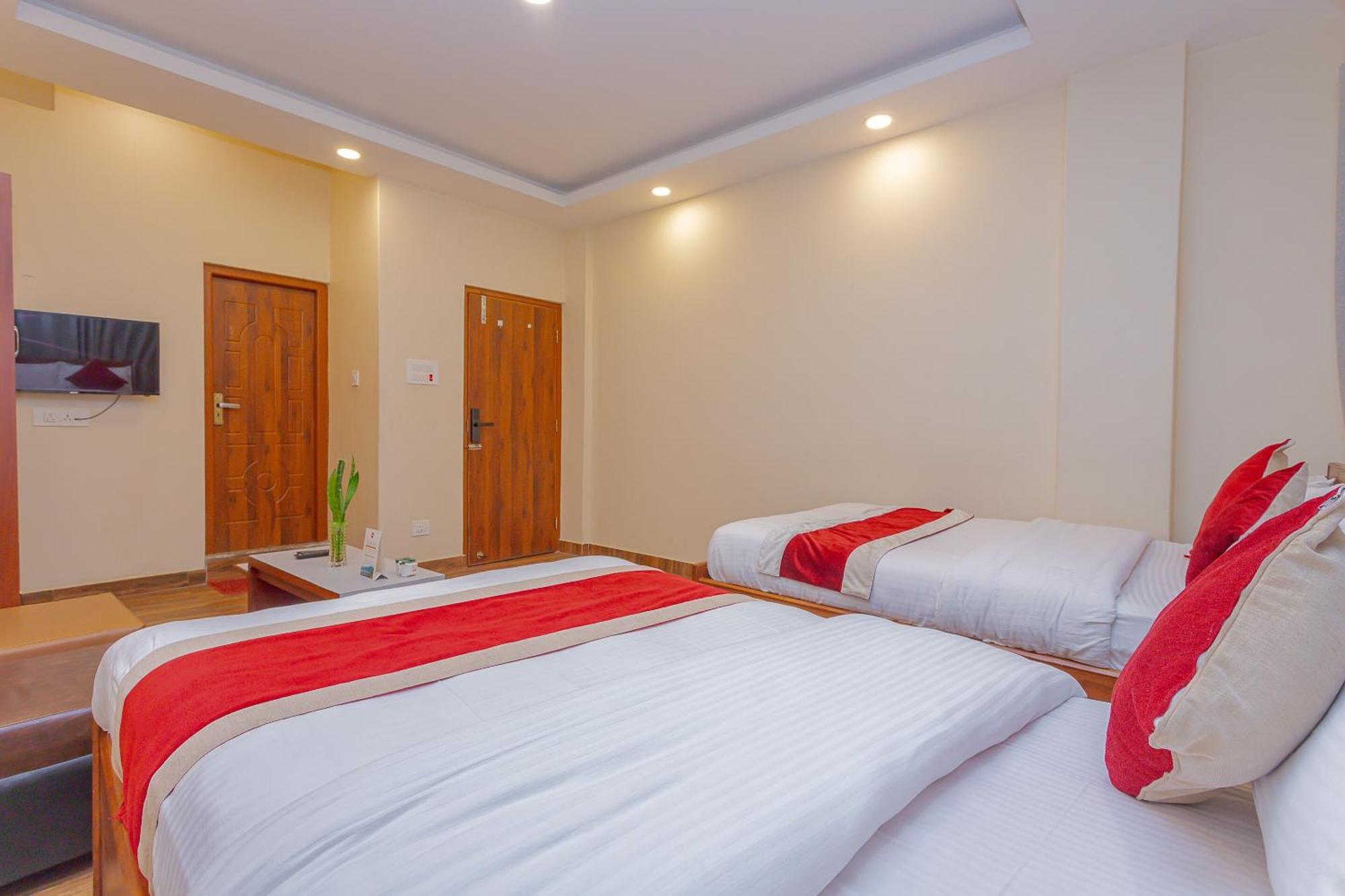 Oyo 799 Hotel Tik Tok Pvt Ltd. Κατμαντού Εξωτερικό φωτογραφία